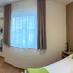 酒店 Garni Ilys 韦尔斯