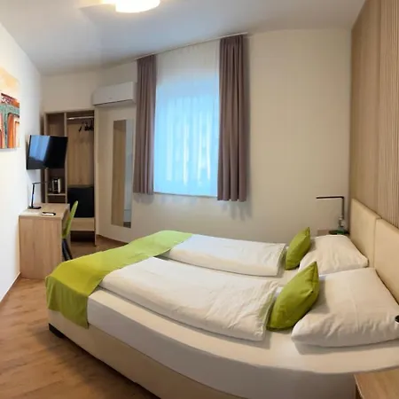 Garni Ilys Hotel