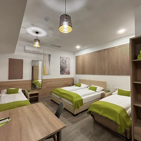 Hotell Garni Ilys 2*